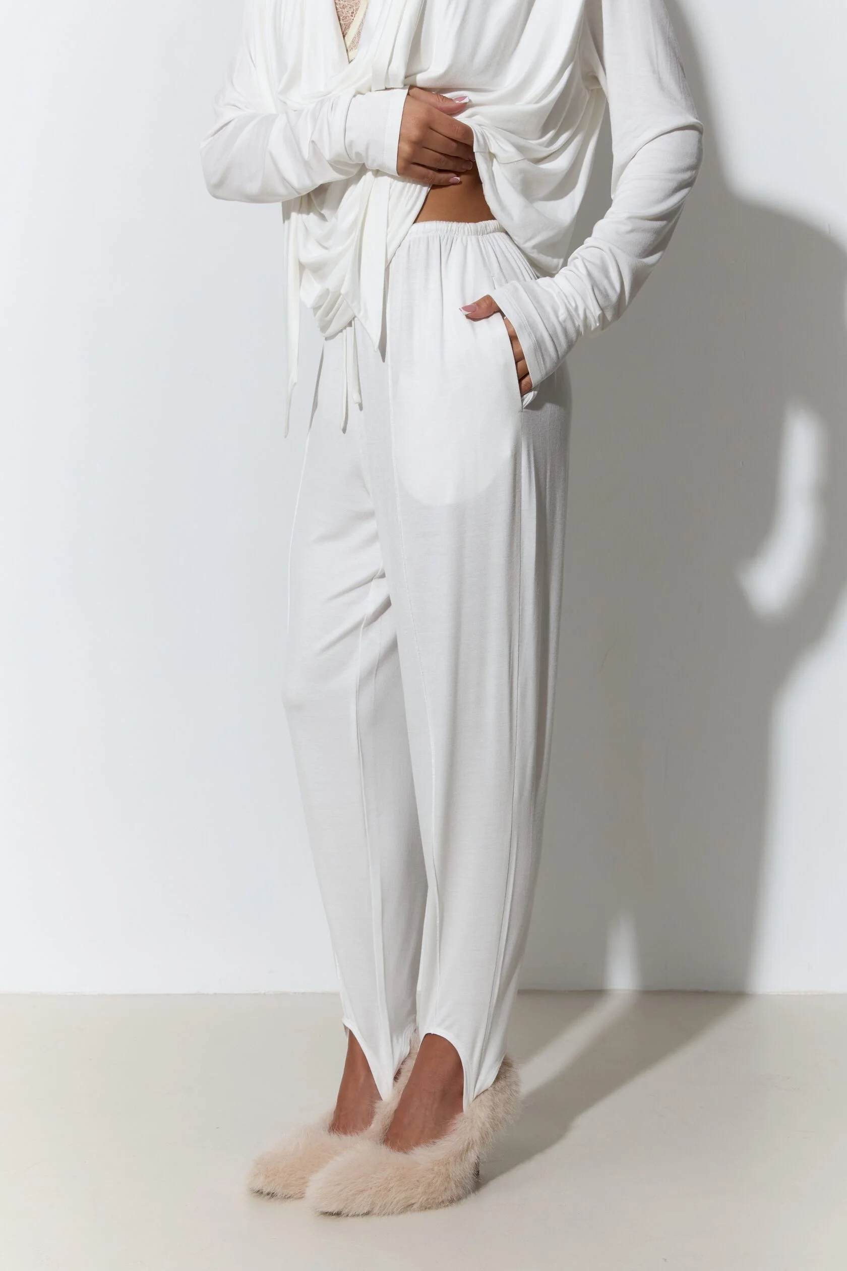 ELASTIC БРЮКИ СО ШТРИПКОЙ ТРИКОТАЖНЫЕ, арт. ELA.BRTR1.SS26