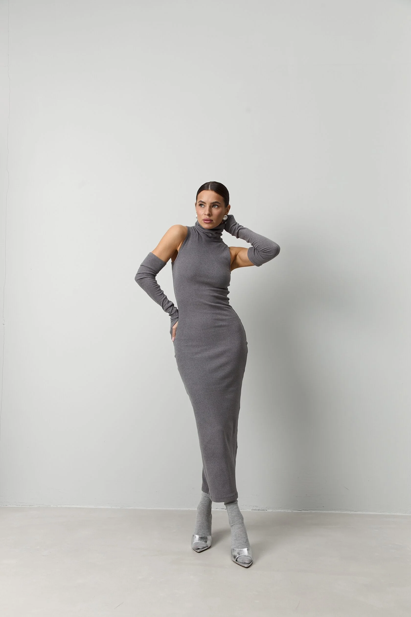 ELASTIC ПЛАТЬЕ COSH С ПЕРЧАТКАМИ МАКСИ, арт. ELA.COSH MAXI.SS25