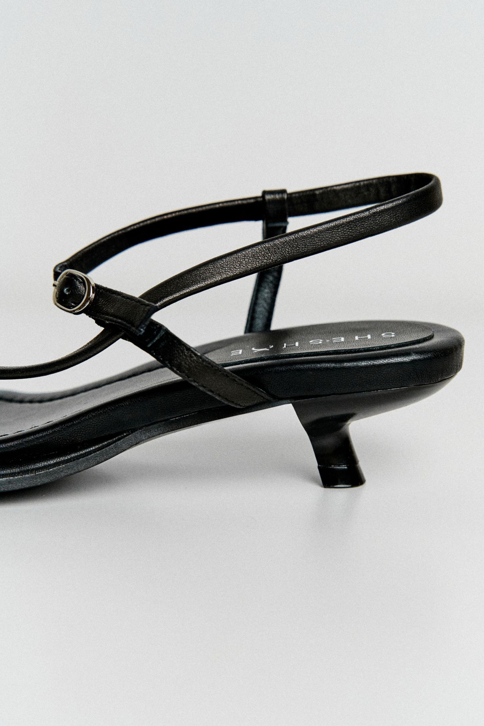 SHESHOE SH23750-WL/8 нат.кожа Туфли открытые жен кожа чер, арт. SH23750-WL-8