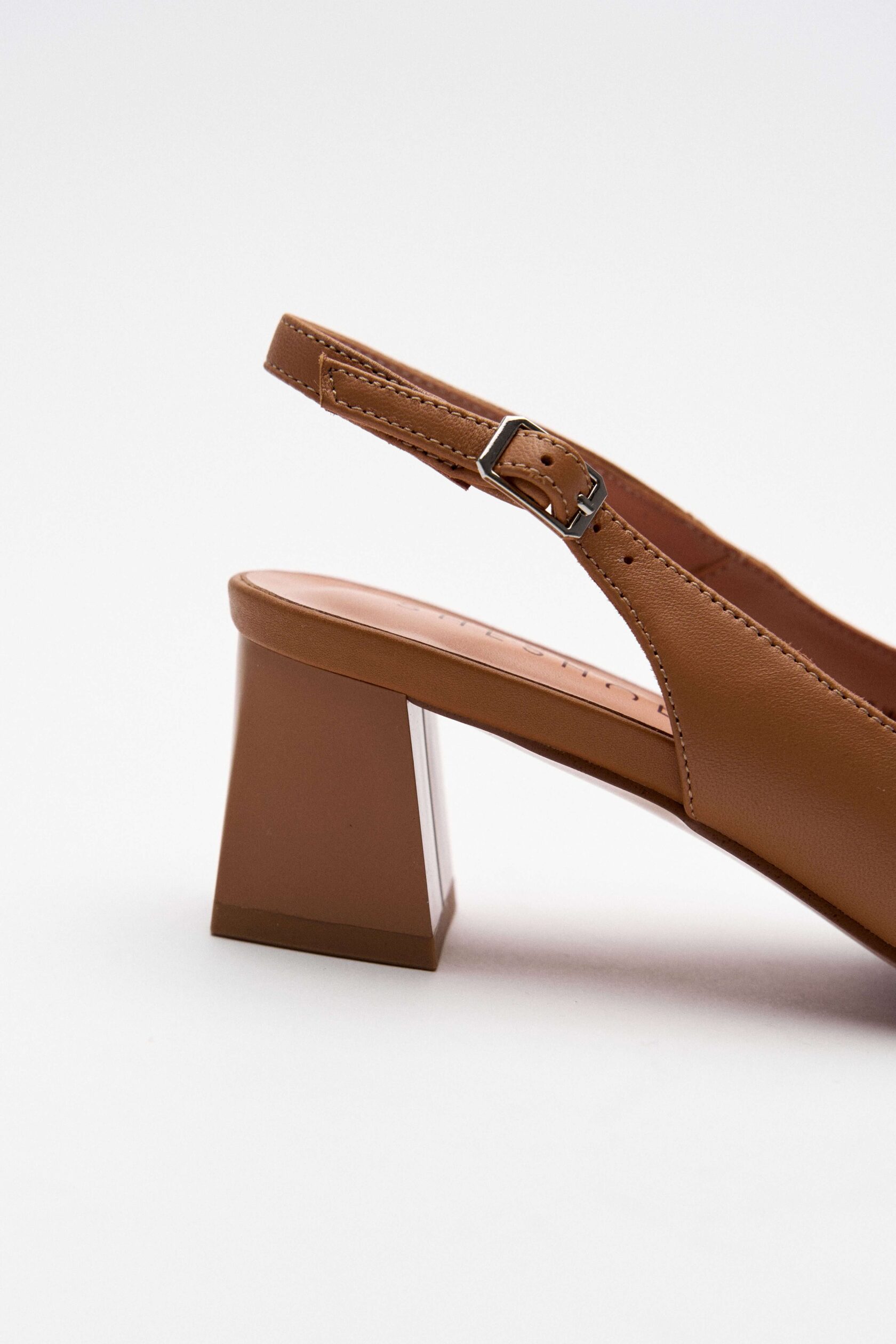 SHESHOE нат.кожа Туфли открытые жен кожа свет.кор, арт. SH20826-WL